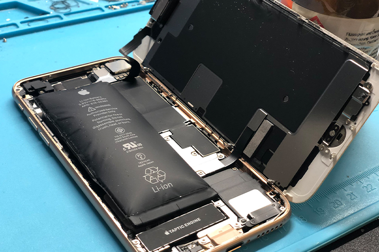 Pin phồng nếu kích pin iPhone quá mức