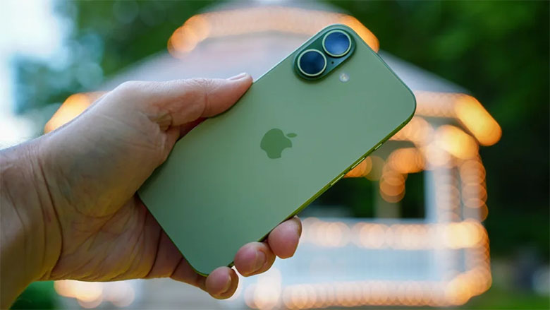  iPhone 17 vẫn đạt được sự cân bằng tối ưu giữa kích thước