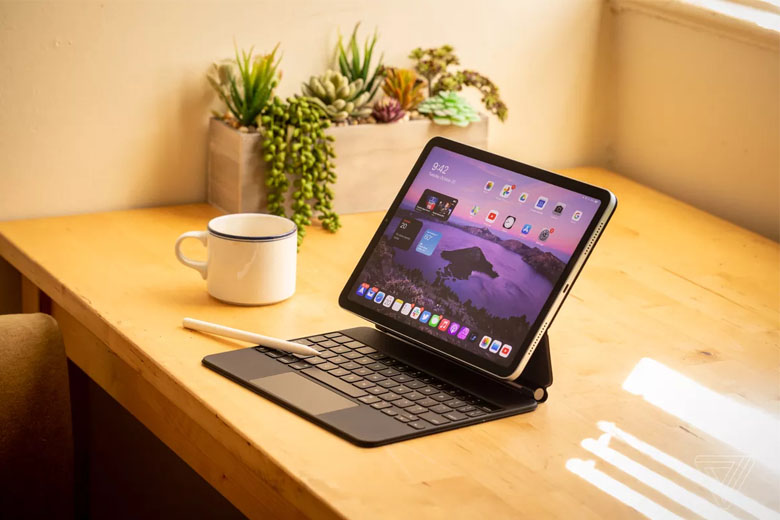 iPad Air có doanh số cao hơn dự kiến