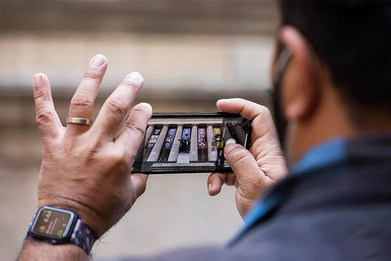 Apple đã trang bị cho iPhone 12 Pro Max màn hình Super Retina XDR có kích thước 6.7 inch 