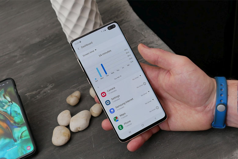 man-hinh-galaxy-s10-5g-xtsmart