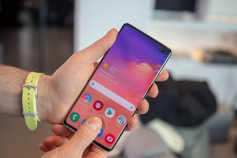 màn hình Galaxy S10 5G cũ lên tới 6,7 inch