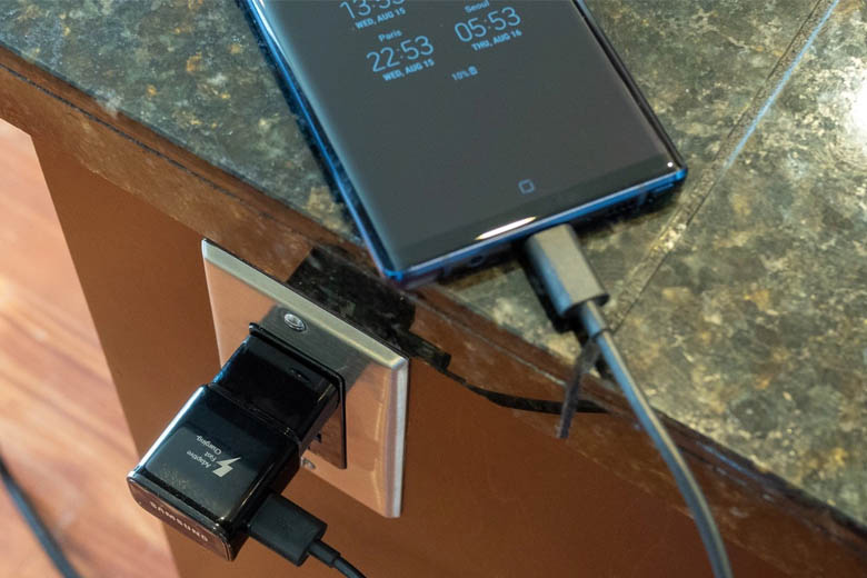 Smartphone có sạc nhanh 150w sắp được ra mắt