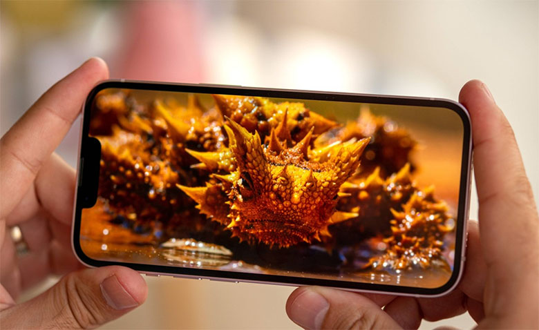 Thời lượng pin trên iPhone 14 tốt hơn