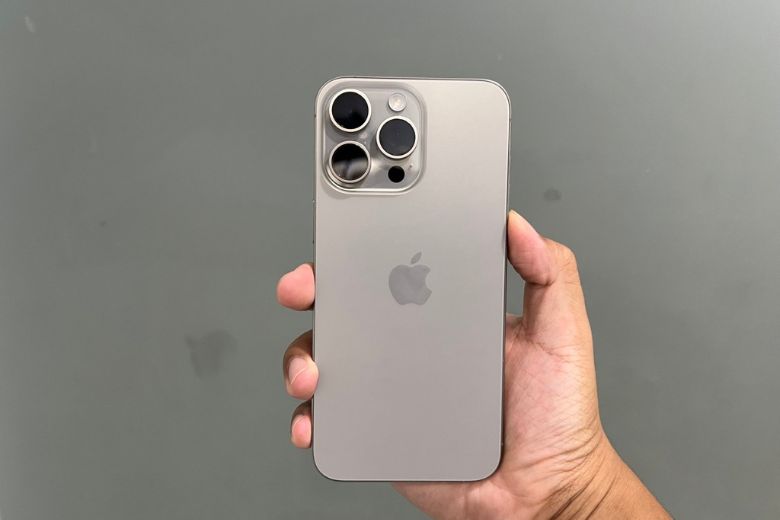 iPhone 15 Pro Max  có thiết kế đẳng cấp.