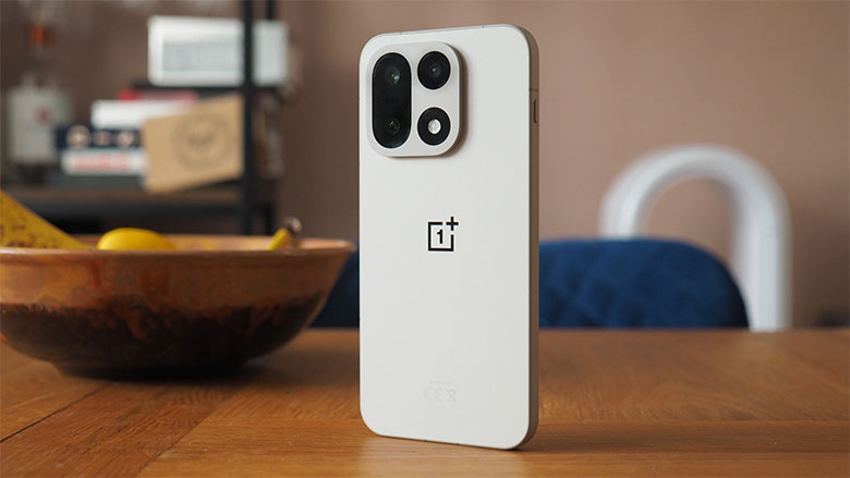 Ưu tiên pin lớn hơn: Nhu cầu thời lượng sử dụng bền bỉ