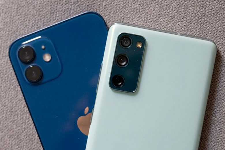 Phone 12 được trang bị camera kép 12MP ở phía sau