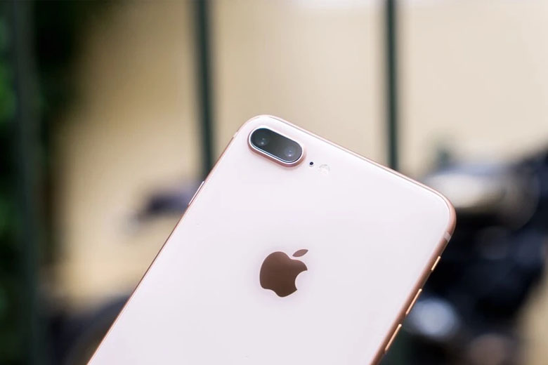 iPhone 8 Plus sở hữu màn hình 5.5 inchs