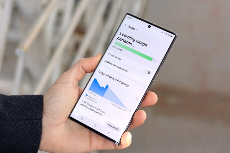 Samsung Galaxy S23 Ultra có thể giảm thời gian sáng màn hình và độ sáng để gia tăng thời lượng sử dụng pin của thiết bị