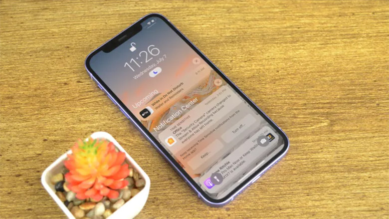 iPhone 12 là một chiếc điện thoại cao cấp với nhiều ưu điểm nổi bật